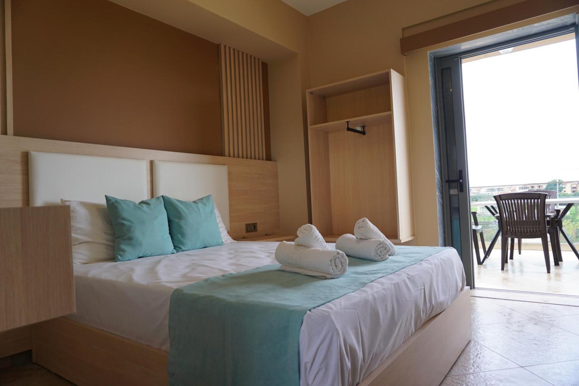House Michalis Aparthotel Sarti Exterior photo