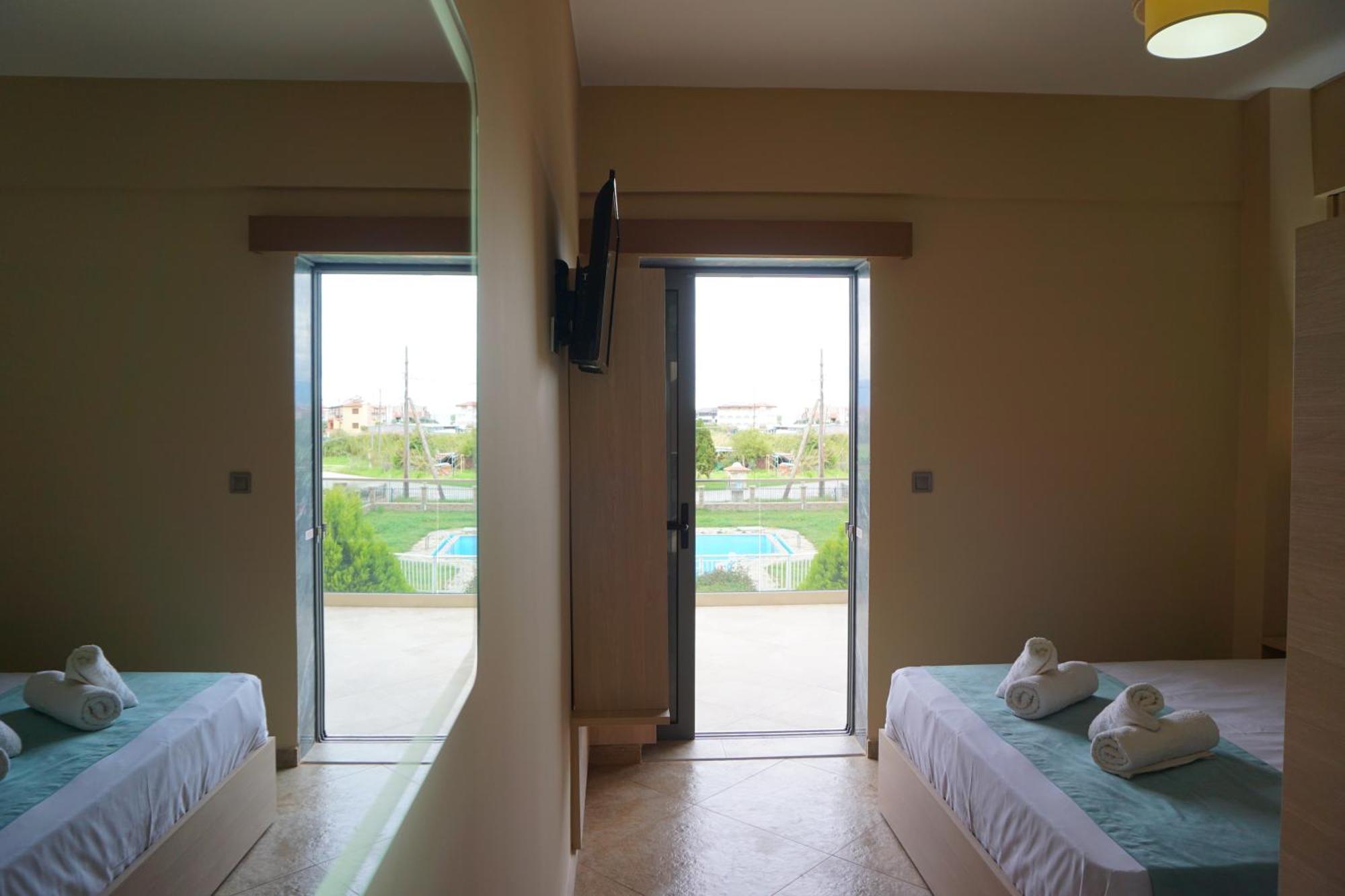 House Michalis Aparthotel Sarti Exterior photo