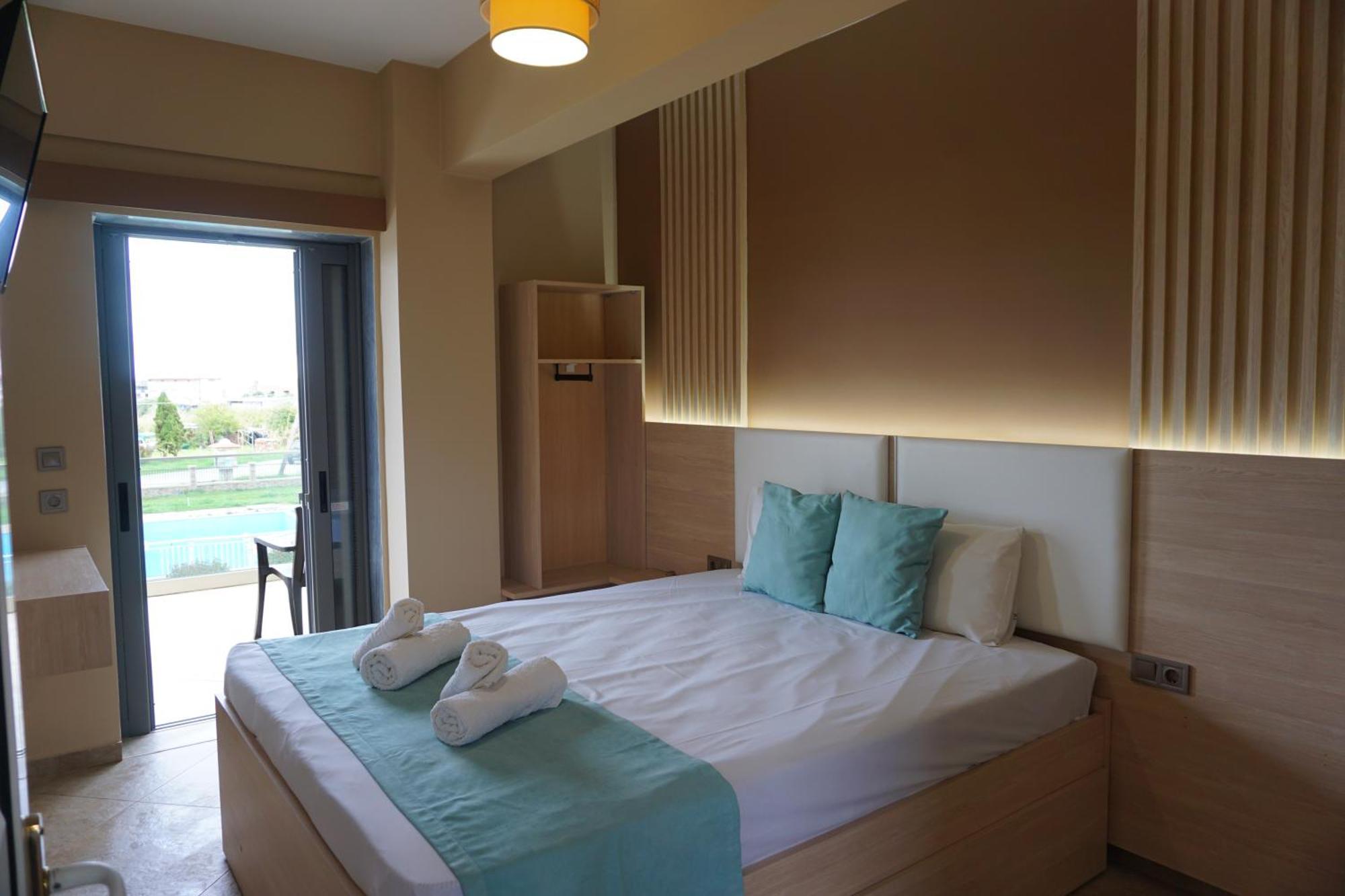 House Michalis Aparthotel Sarti Exterior photo